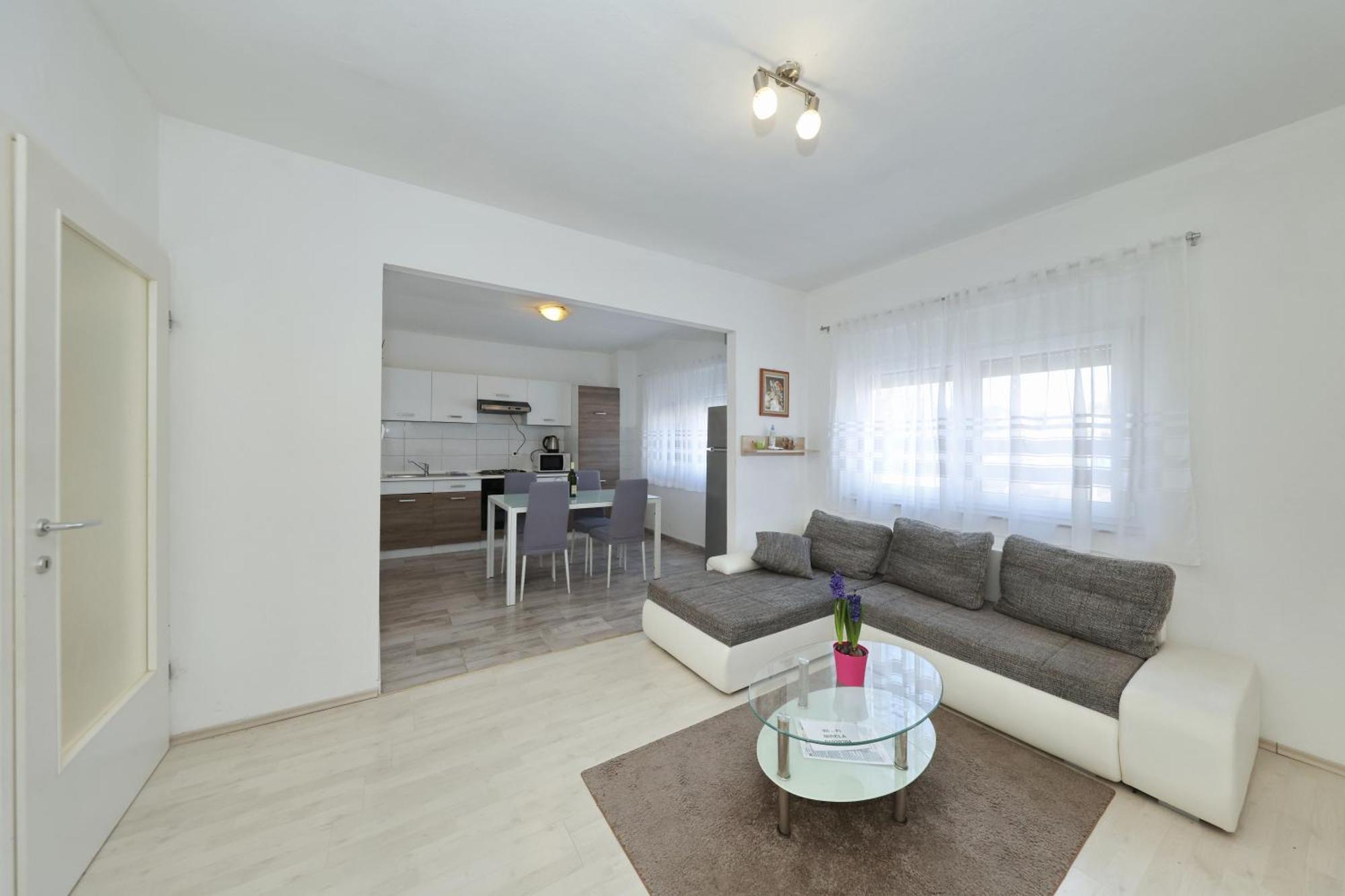 Apartment Mirela Zadar Eksteriør billede