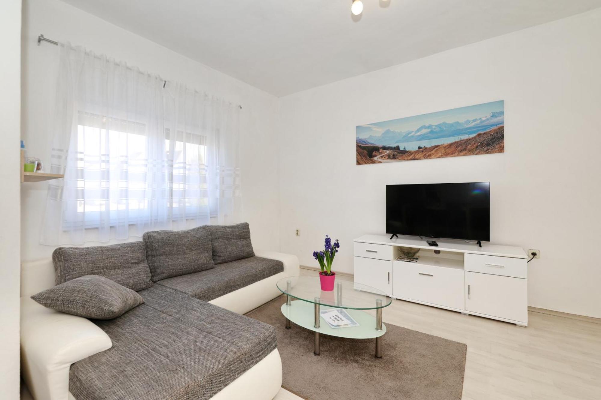 Apartment Mirela Zadar Eksteriør billede